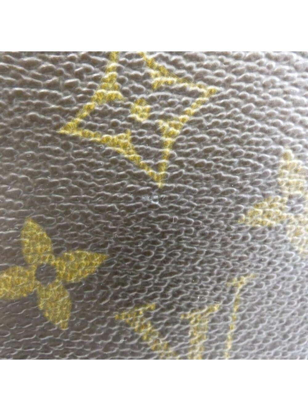 Louis Vuitton Monogram Pochette Gange - Picture 4 of 8